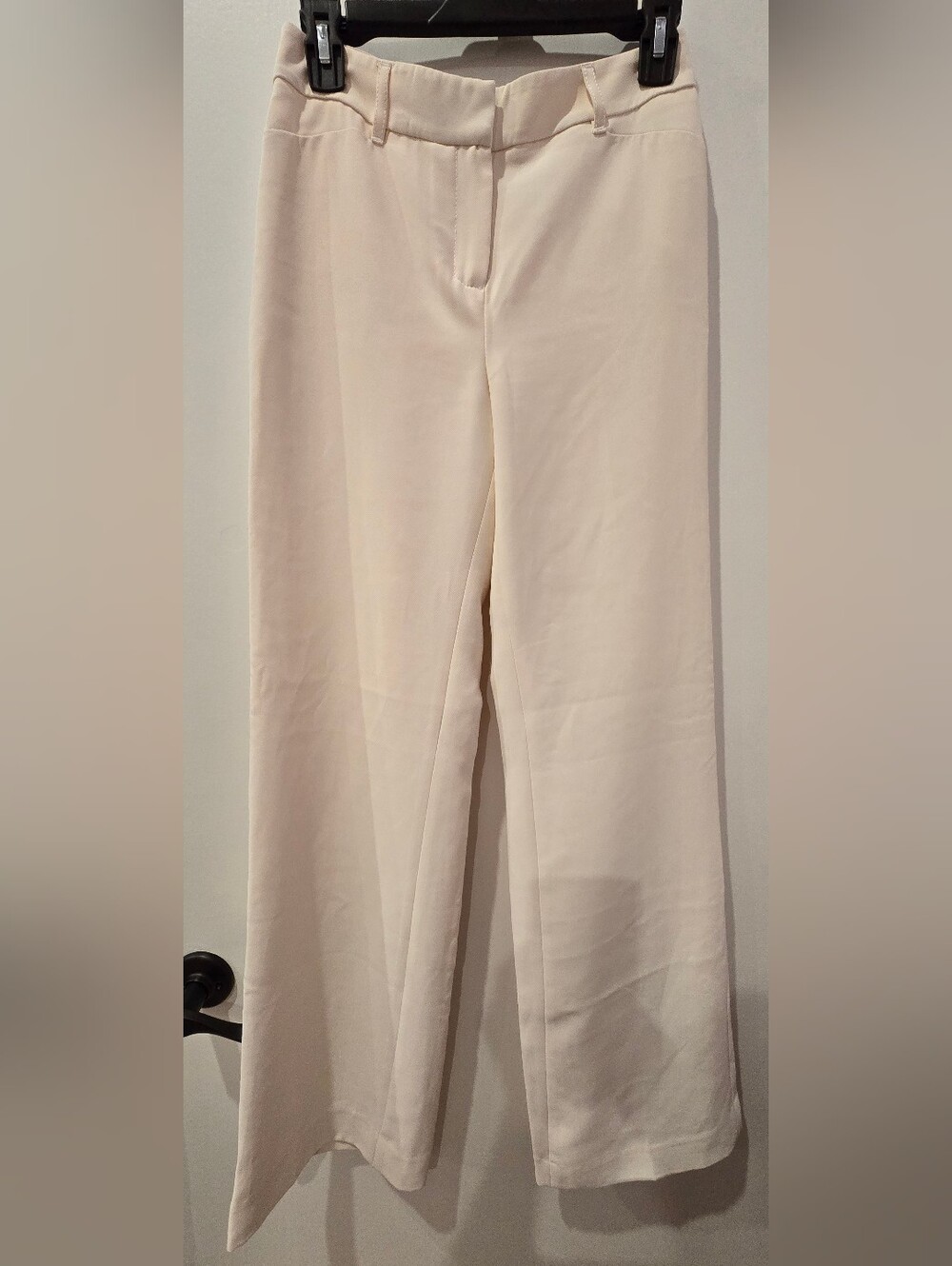 White House Black Market - Women's Cream Wide-Leg Pants - Size 00R